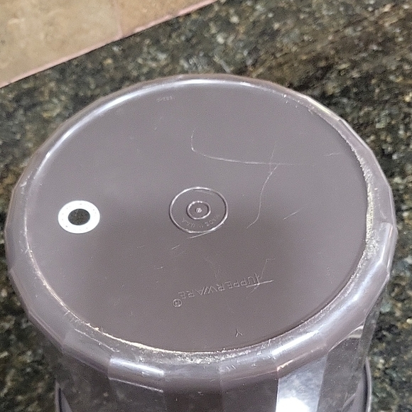 Vintage TUPPERWARE Brown Insulated Ice Bucket - Picture 6 of 6